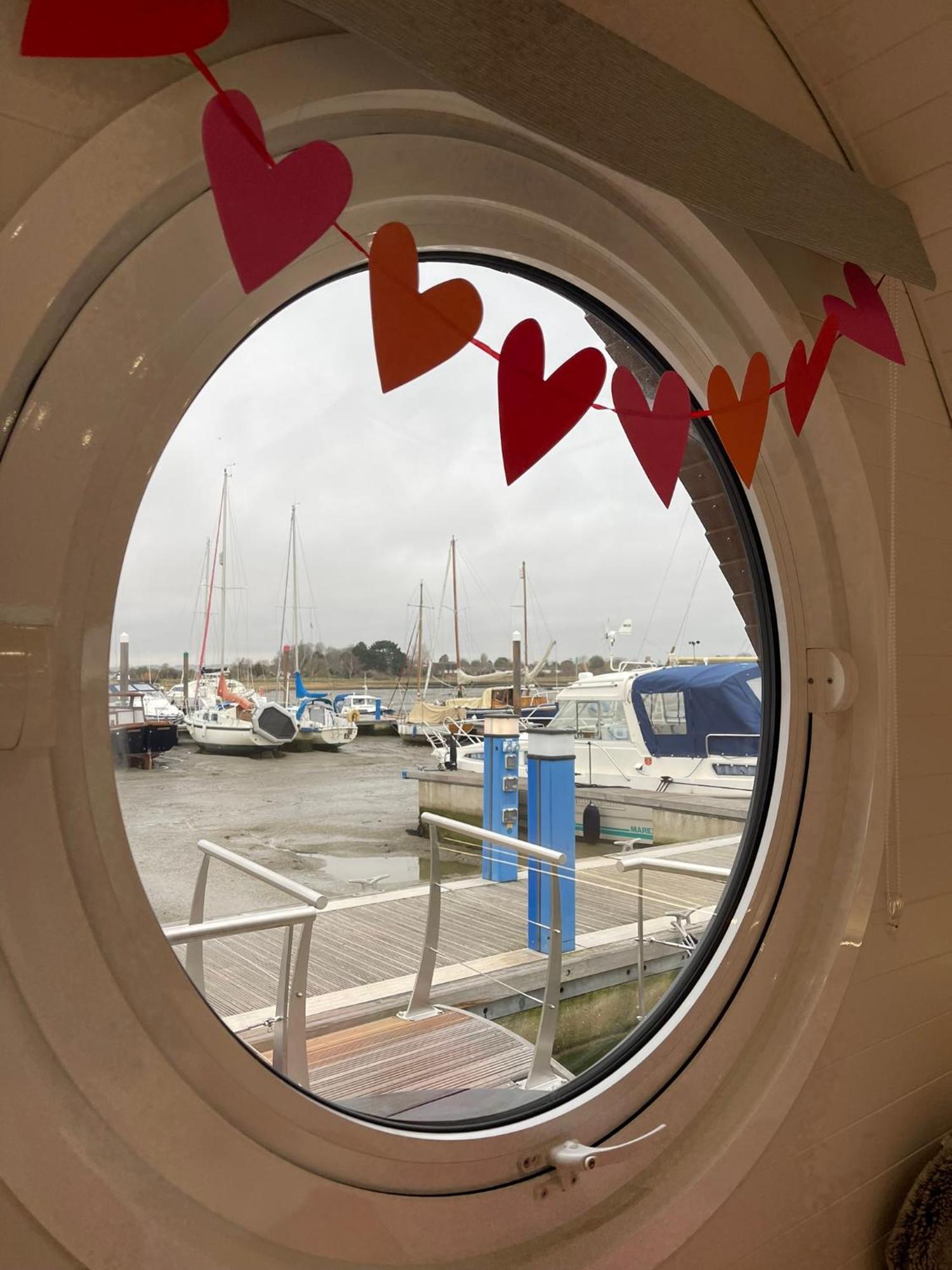 Sea Breeze Ark 900 Emsworth Exterior foto