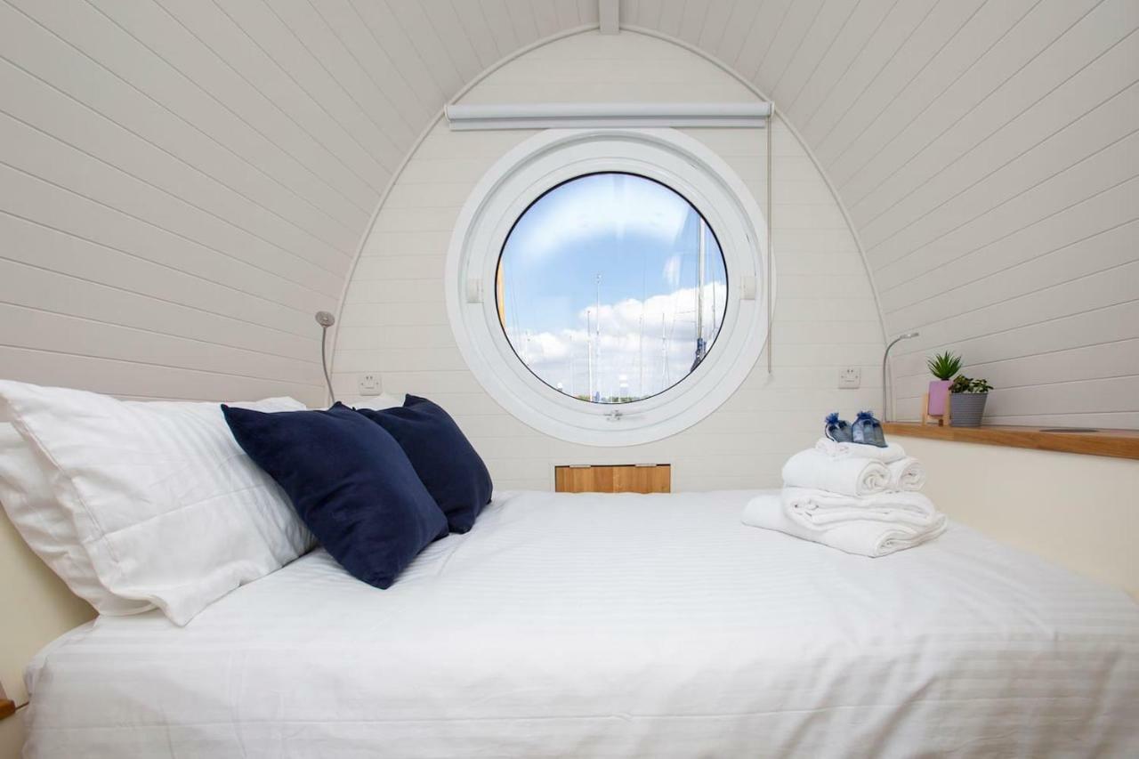 Sea Breeze Ark 900 Emsworth Exterior foto